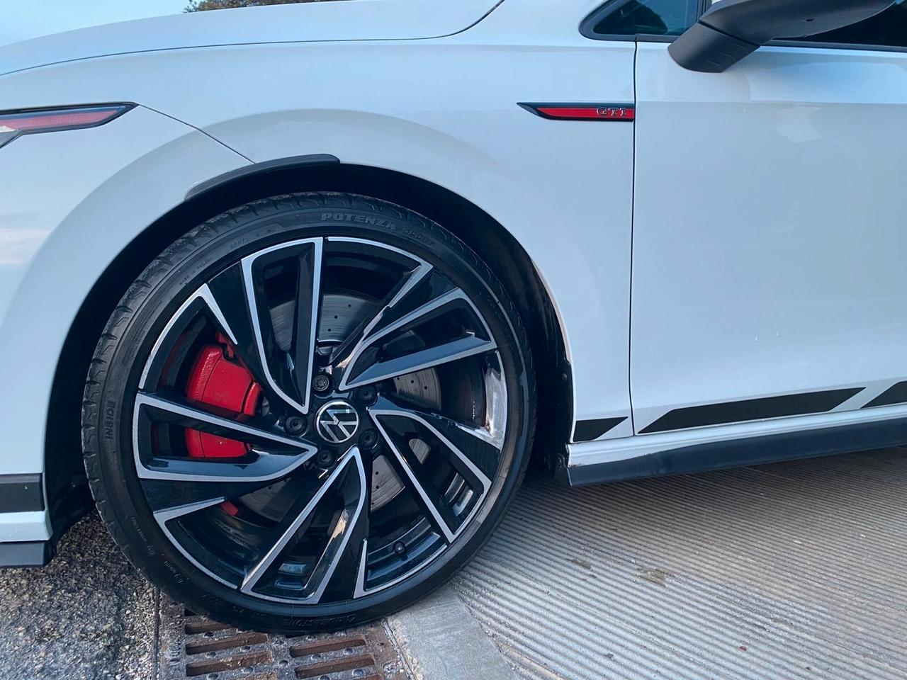 Volkswagen Golf GTI 2.0 TSI DSG Clubsport 45
