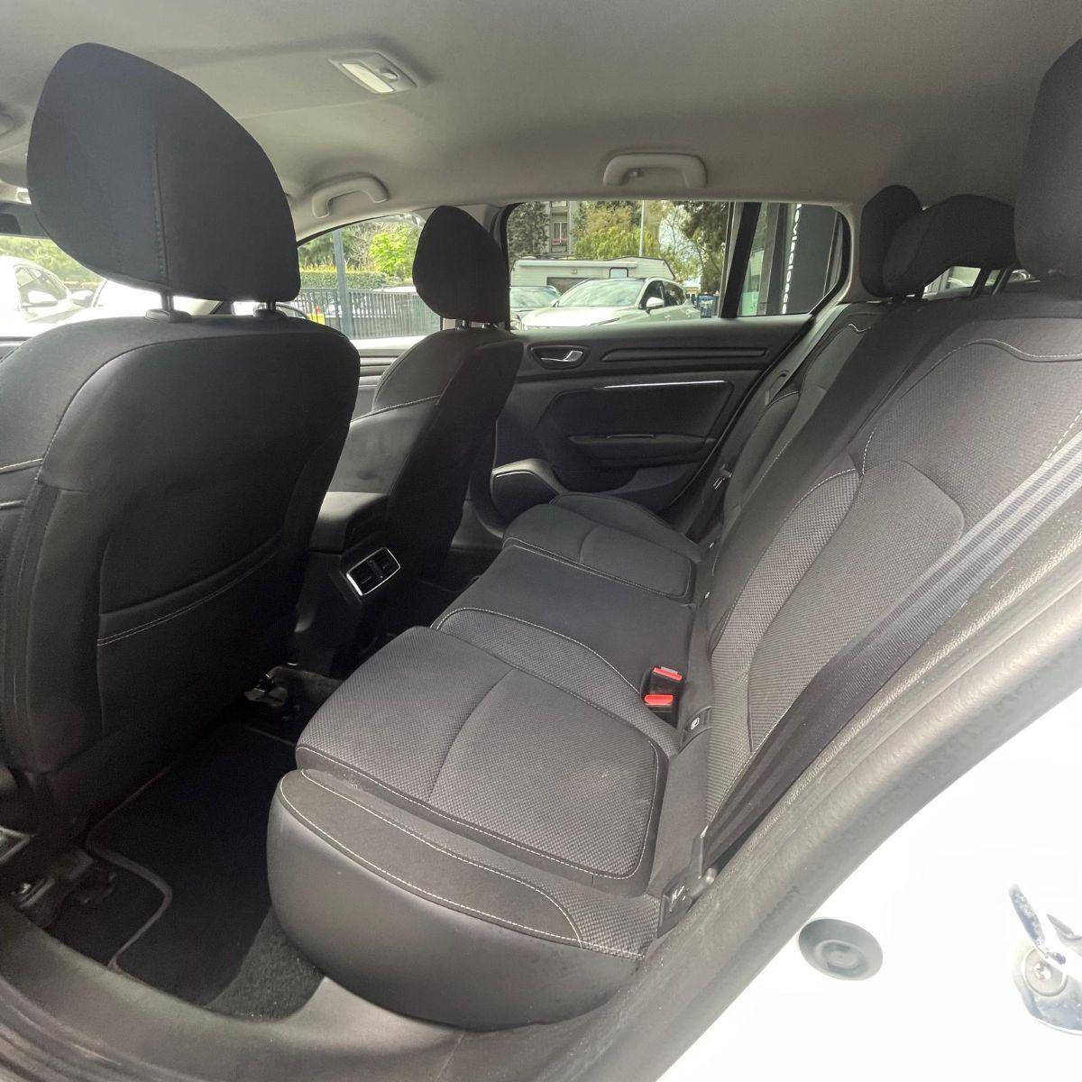 RENAULT - Mégane SporTour Sporter dCi