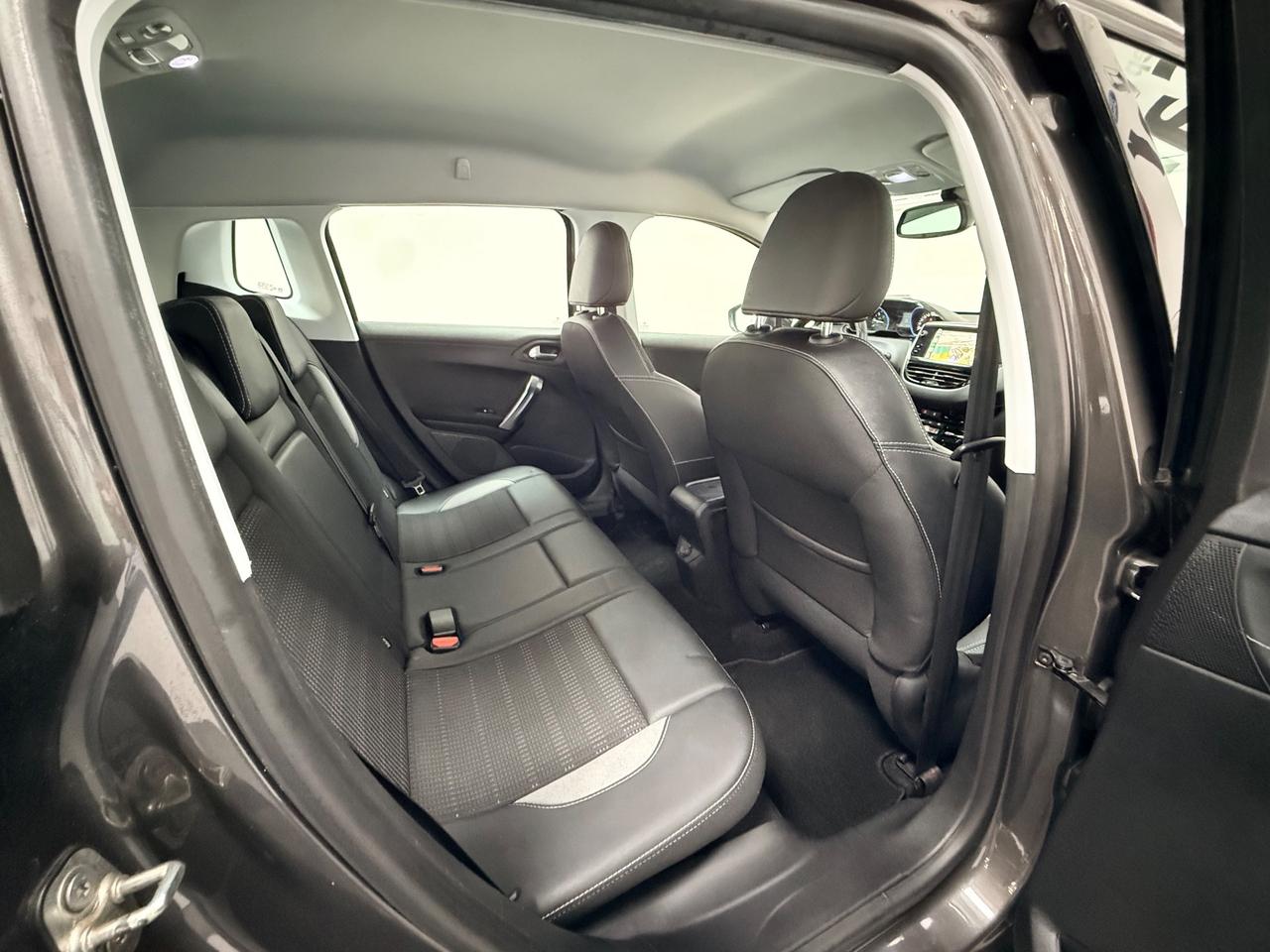 Peugeot 2008 BHDi 100 CV Black Matt 11/2018 Euro 6B Neopatentati