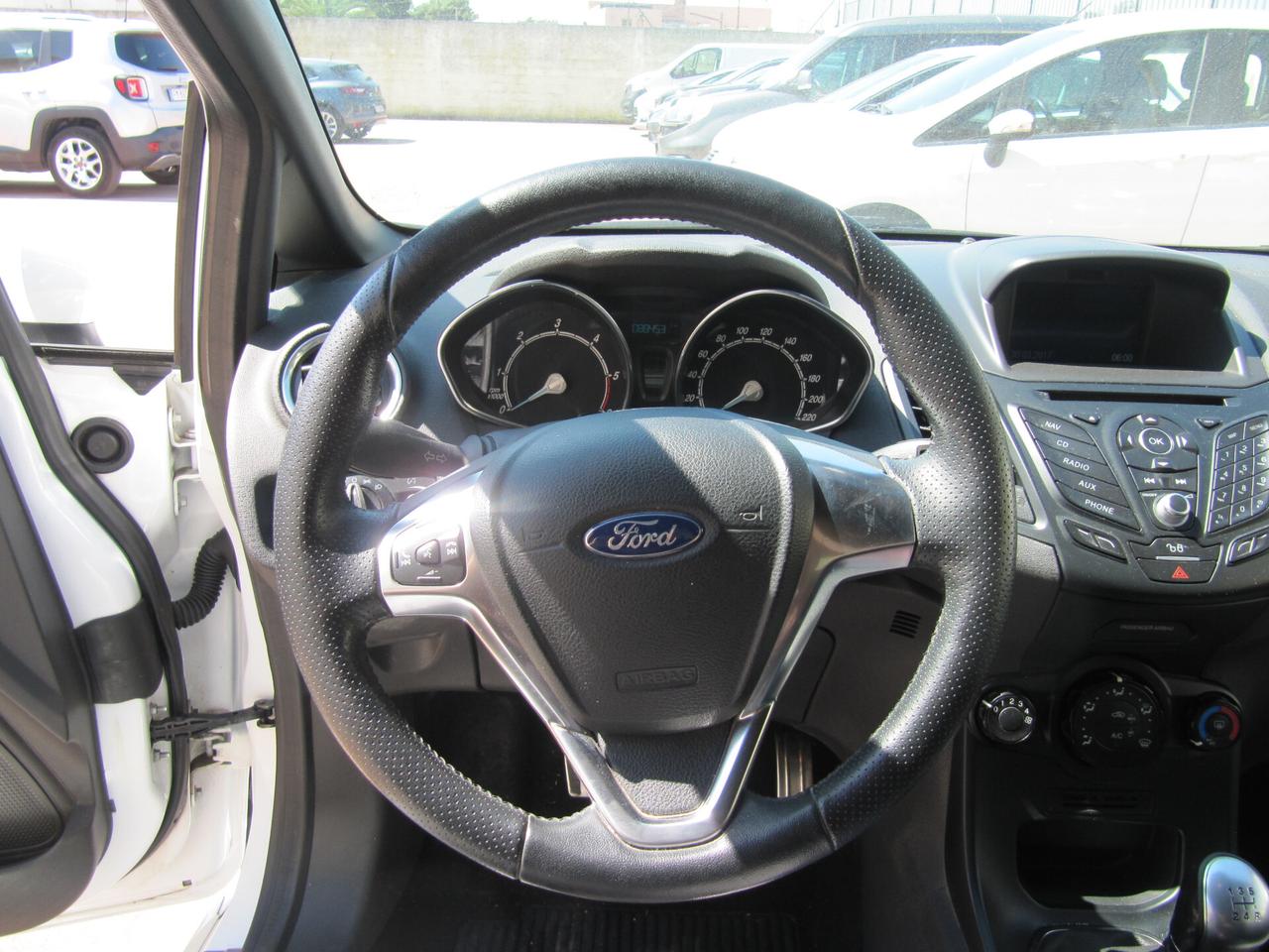 Ford Fiesta 1.5 TDCi 75CV 5 porte ST-Line