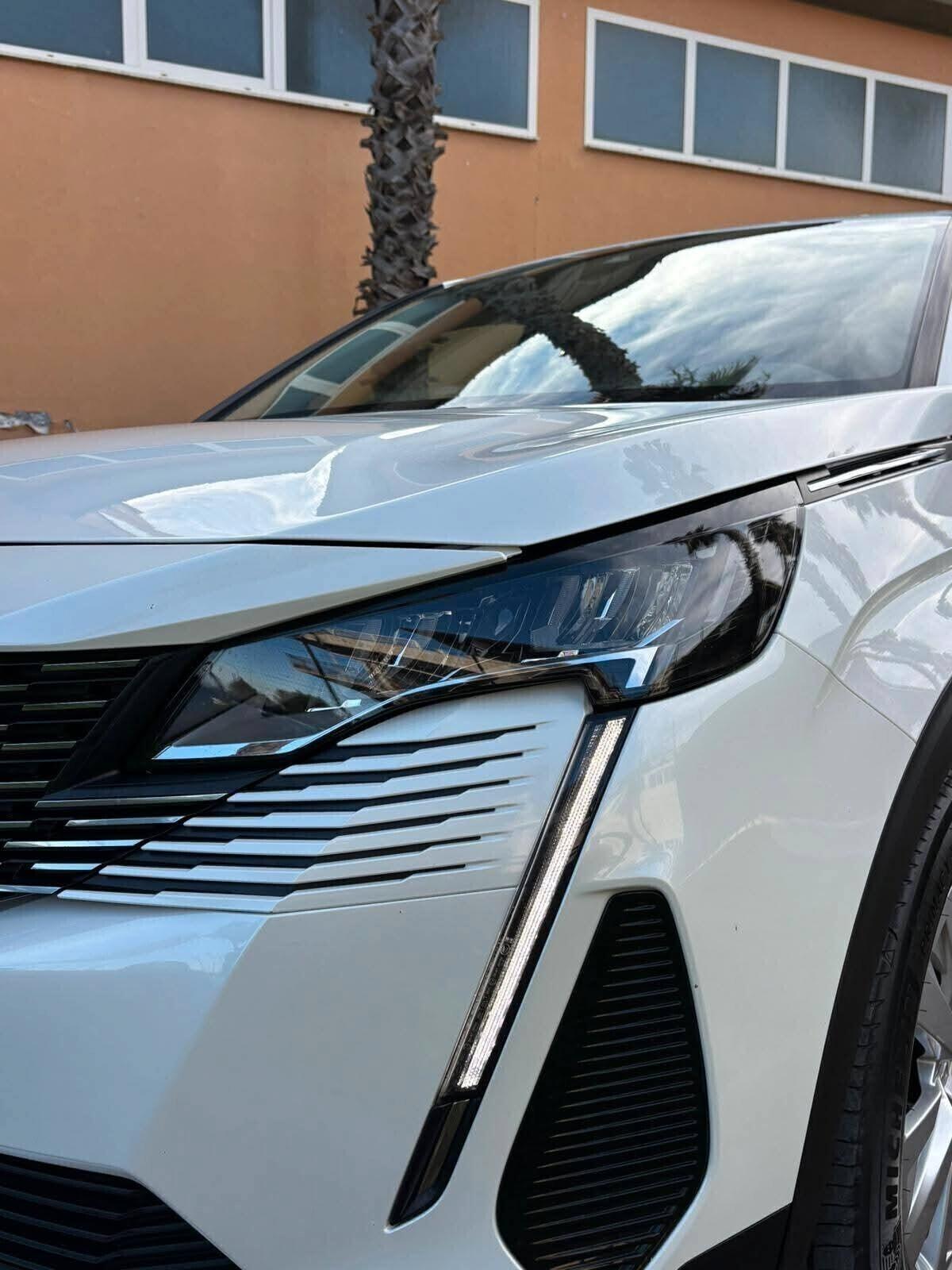 Peugeot 3008 BlueHDi 130 S&S AllurE-/