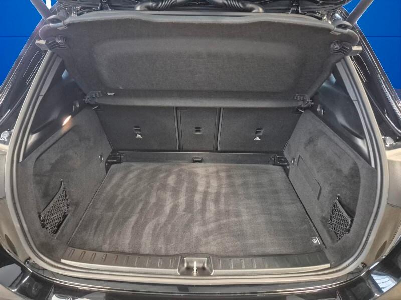 MERCEDES GLA (H247) GLA 200 Automatic ...