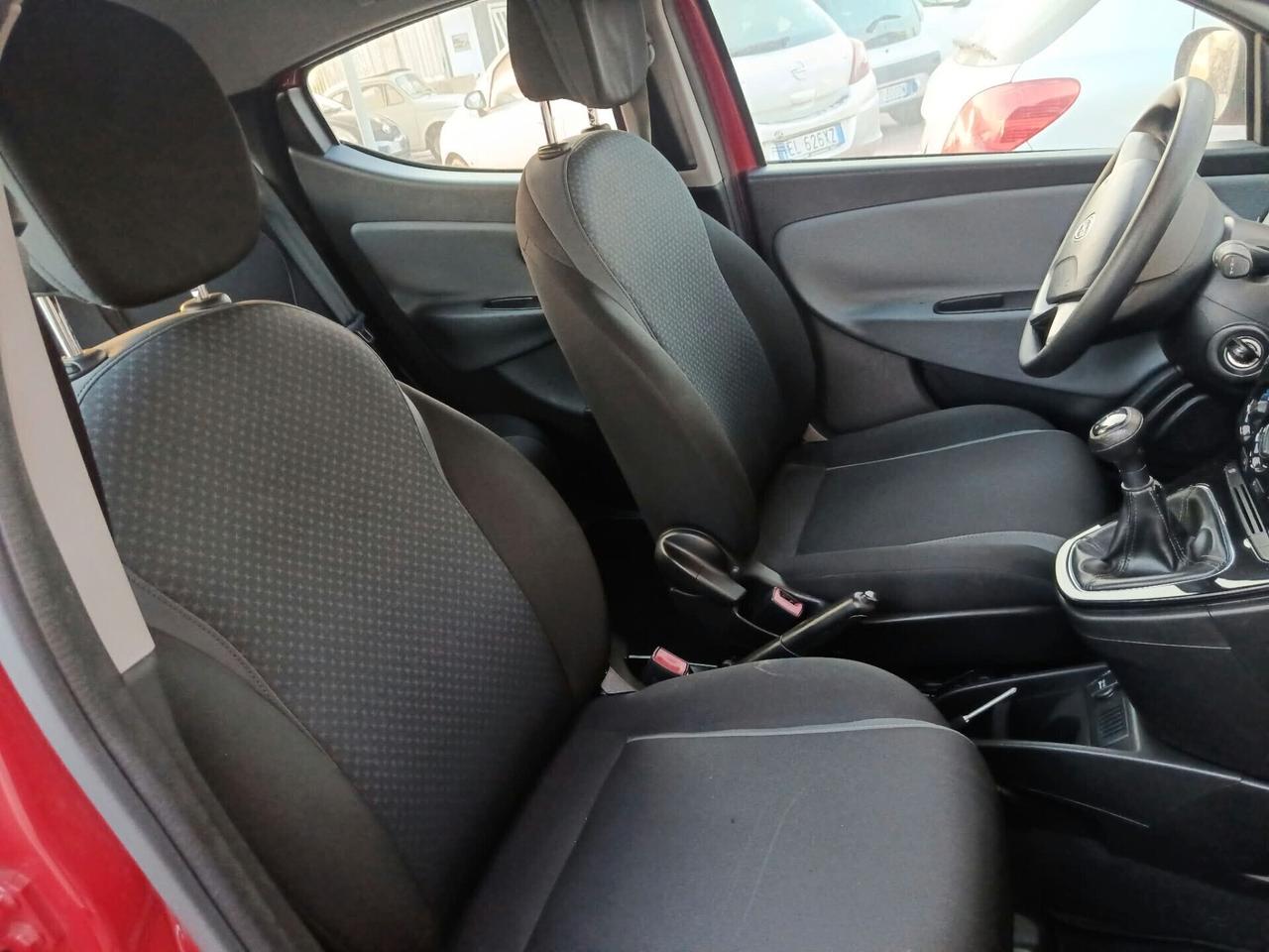 Lancia Ypsilon 1.3 MJT 16V 95 CV 5 porte S&S Platinum