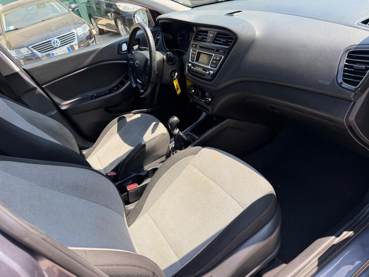 Hyundai i20 1.2 84 CV 5 porte Style