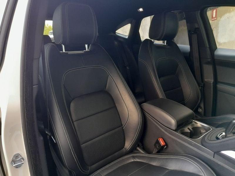 Jaguar E-Pace 2.0D i4 180cv R-DYNAMIC AUTO AWD