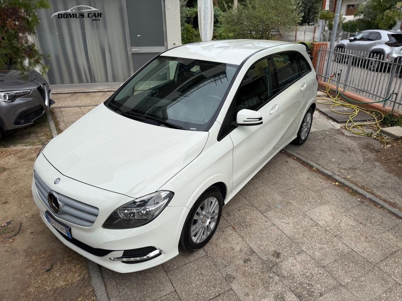 Mercedes-benz B 200 NGD Executive Gancio Traino