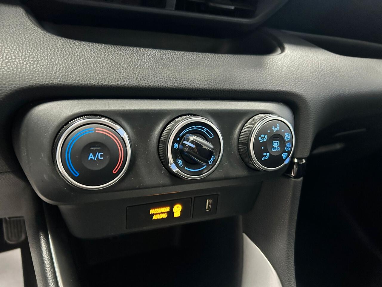 Toyota Yaris 1.0B Trend x neopatentati 2023