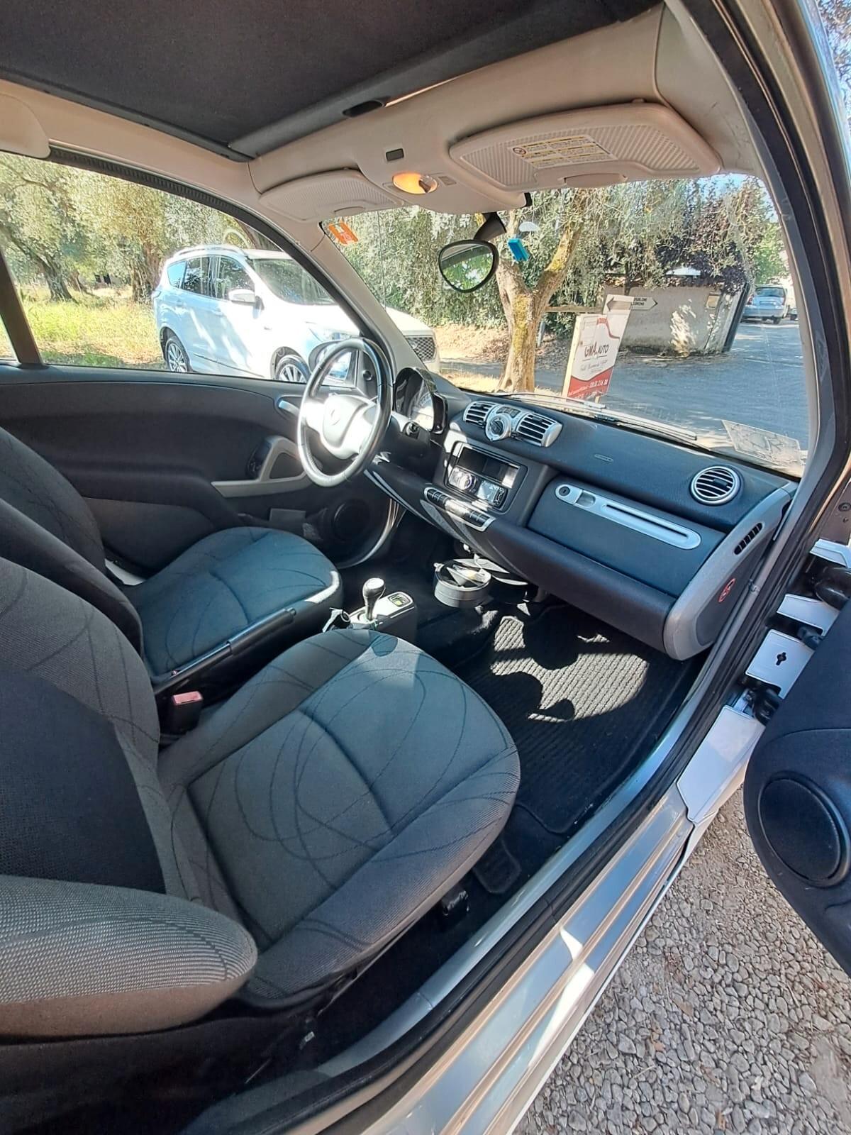 Smart 1000 52 kW MHD coupe White Tailor km 70mila