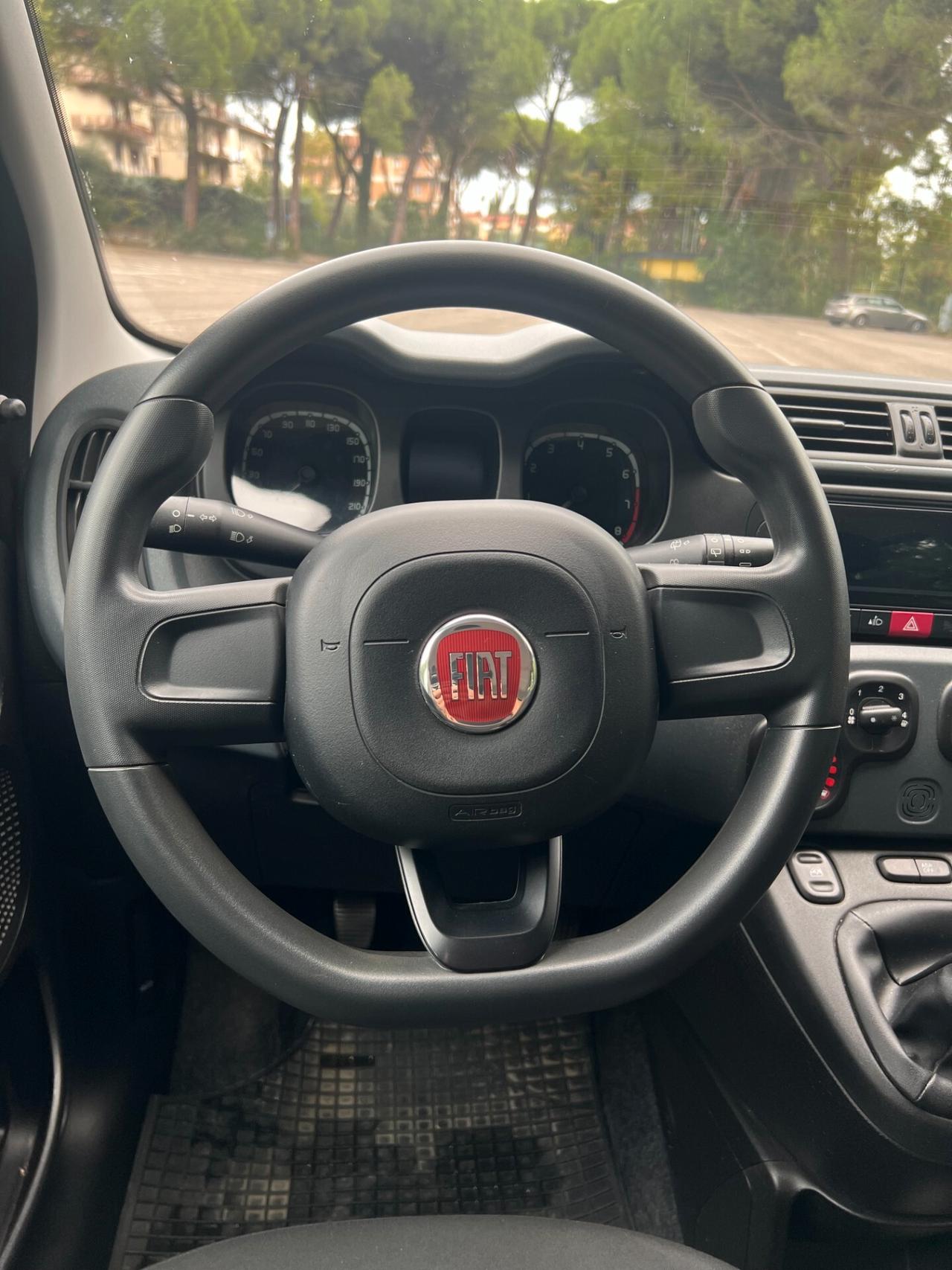ADATTA PER NEOPATENTATI Fiat Panda 1.2 Lounge
