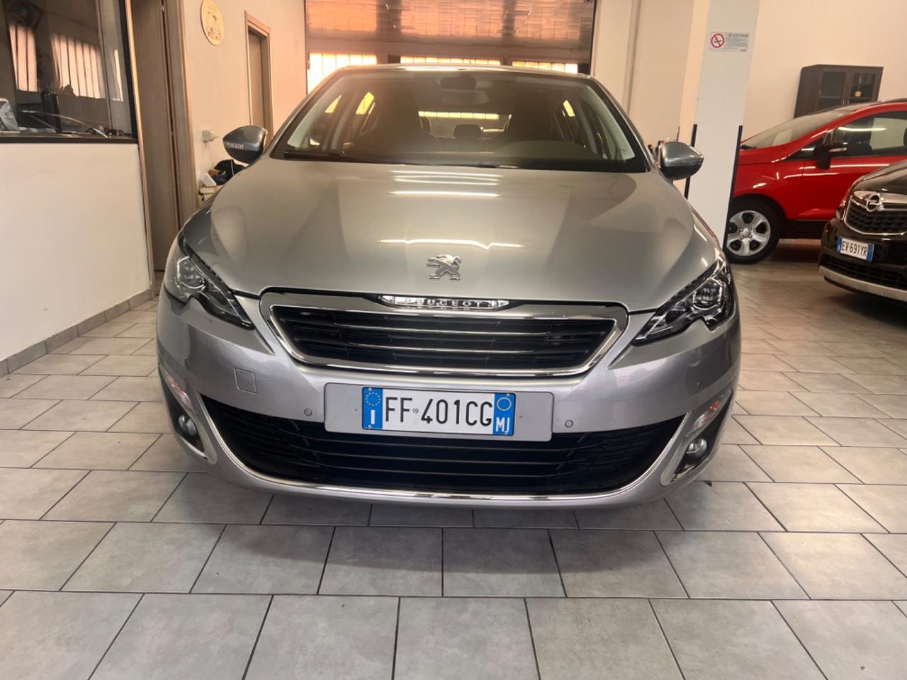 Peugeot 308 PureTech Turbo 130 S&S Allure