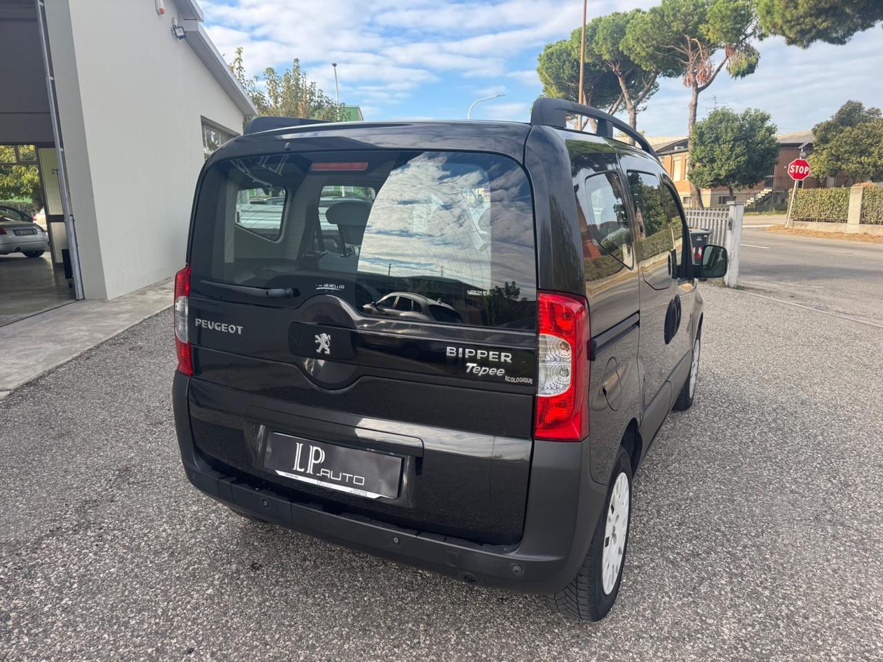 Peugeot Bipper Tepee 1.4 75CV Outdoor