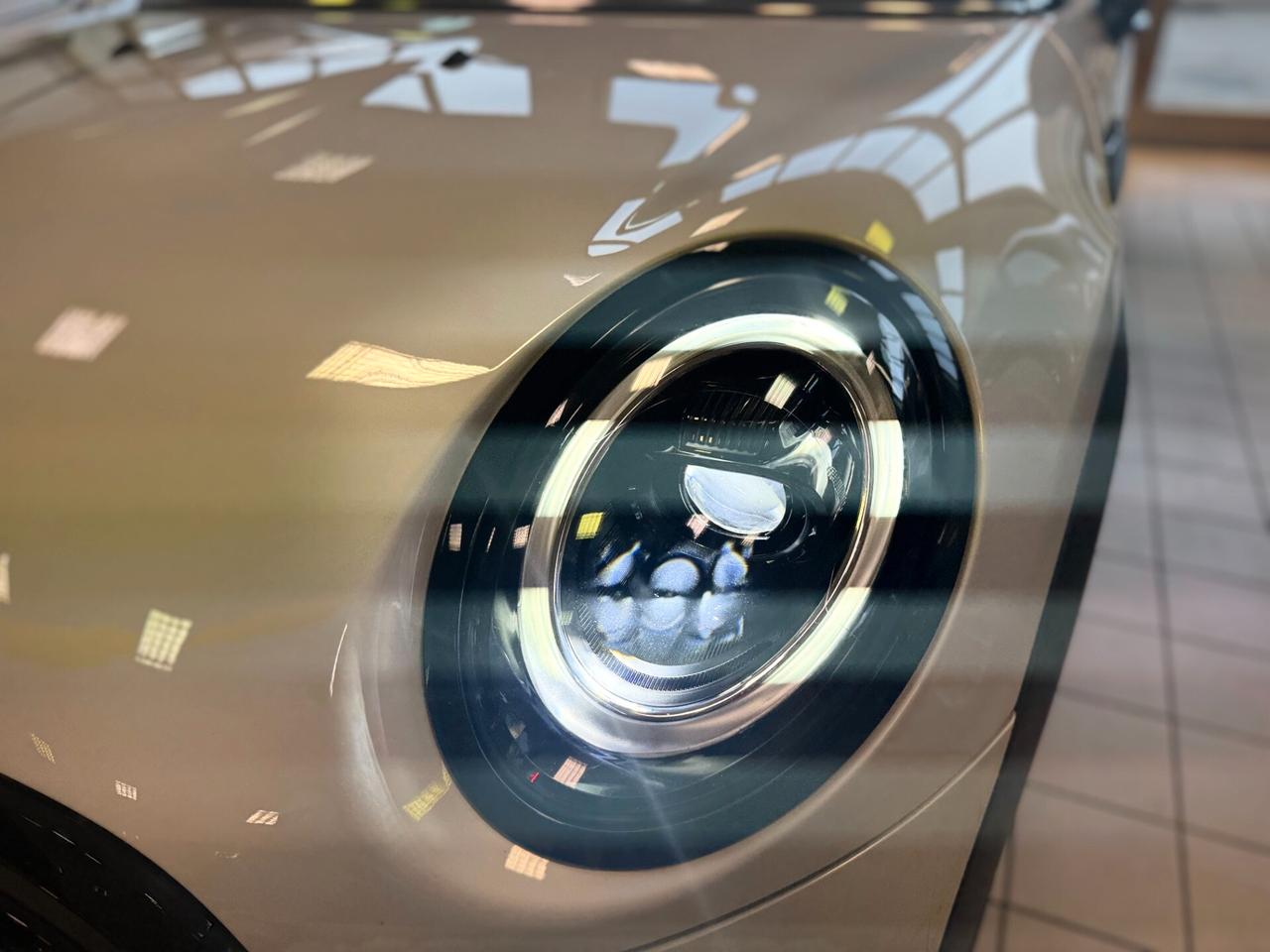 Mini 1.5 Cooper Resolute