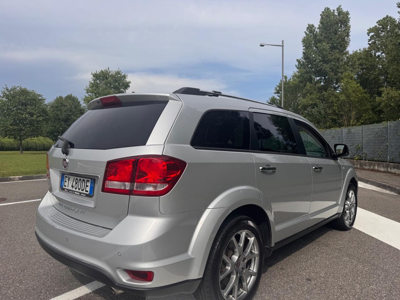 Fiat Freemont 2.0 diesel, 7 posti, automatico, 165.000 km, anno 2015