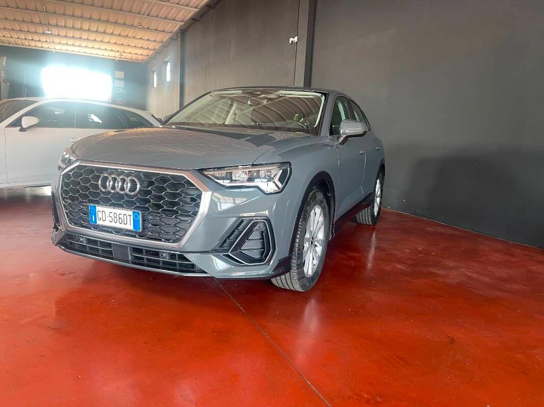 Audi Q3 Sportback 35 2.0 tdi Business Plus s-tronic