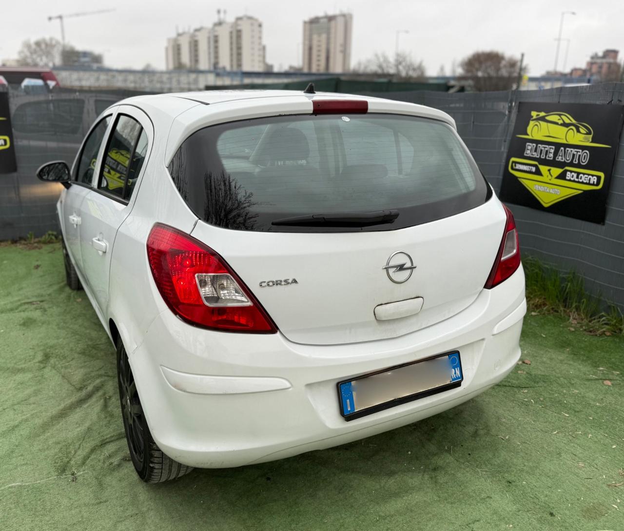 Opel CORSA 1.2 GPL 5 PORTE ENJOY NEOPATENTATI