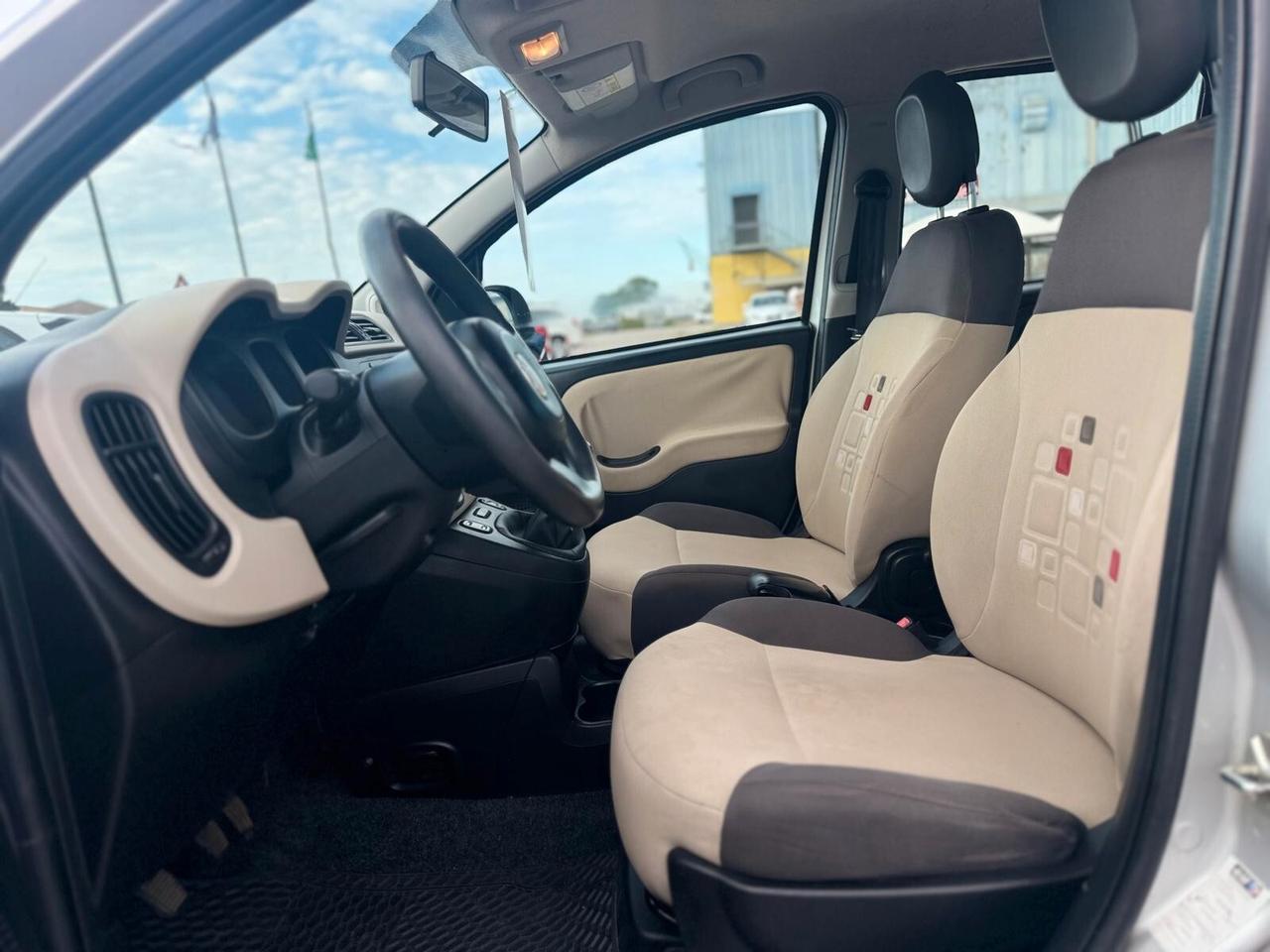 Fiat Panda 0.9 TwinAir Turbo Natural Power Lounge