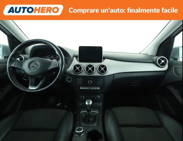 MERCEDES-BENZ B 180 d Sport