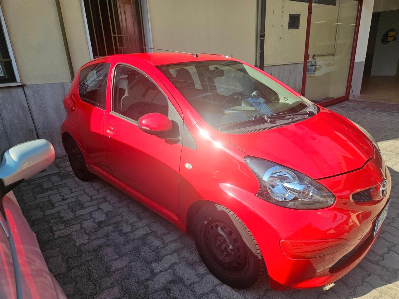 Toyota Aygo 1.0 12V VVT-i 5 porte