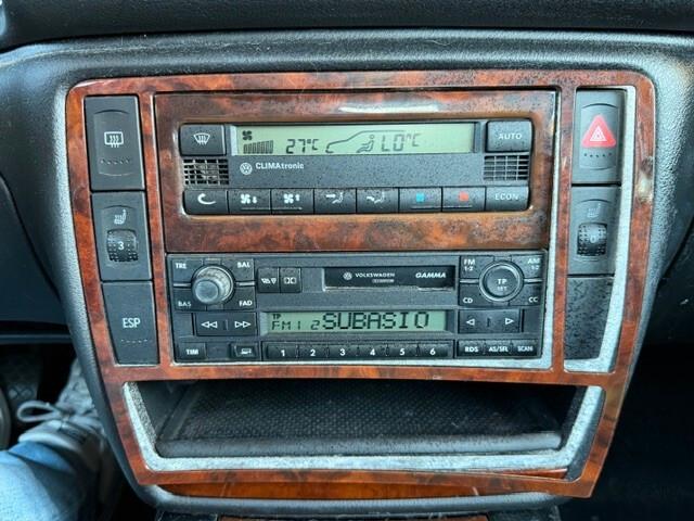 Volkswagen Passat 2.0 cat Highline