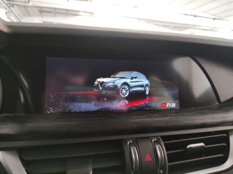 ALFA ROMEO Stelvio - Stelvio 2.2 Turbodiesel 160 CV AT8 RWD Super Business