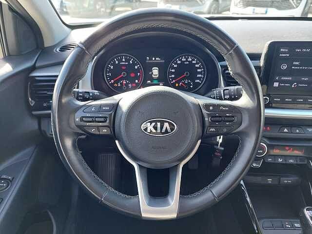 Kia Stonic 100 CV MHEV Style DesignPack Bi-color