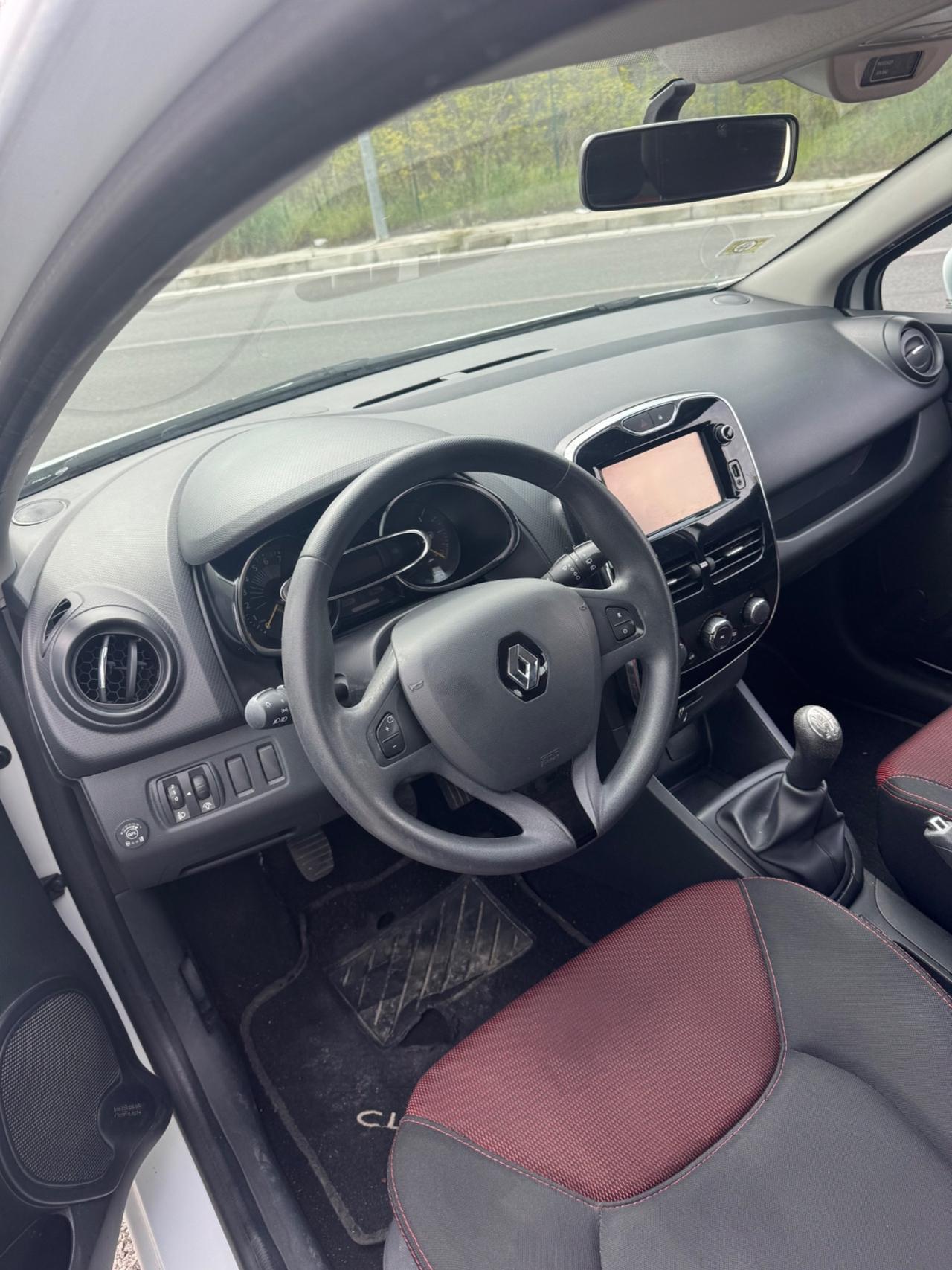 Renault Clio 1.2 75CV GPL 5 porte