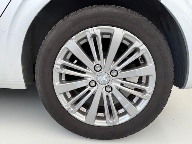 Peugeot 208 BlueHDi 75 5 porte Allure 2016