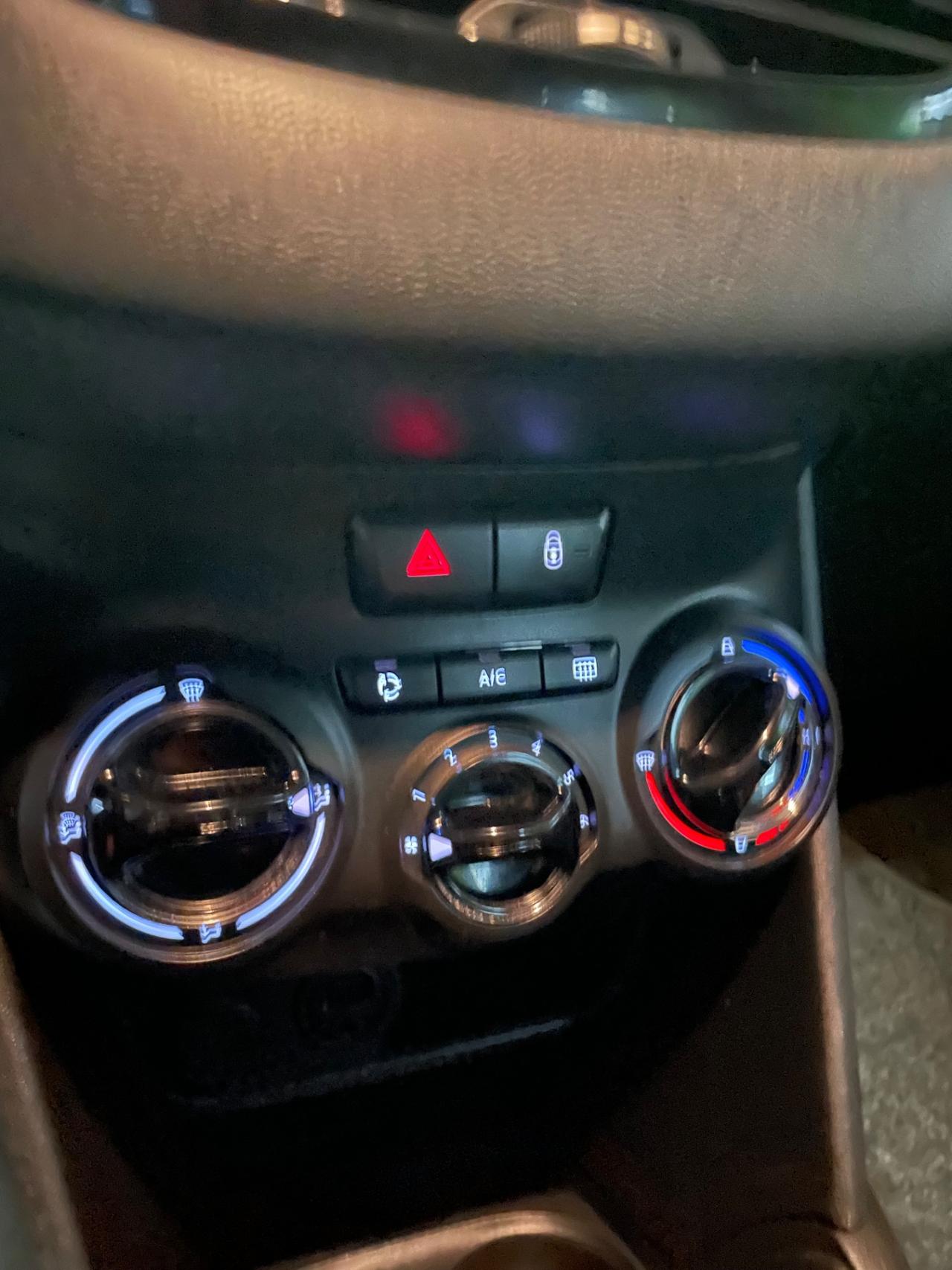 Peugeot 208 1.2 Neopatentati Euro 6
