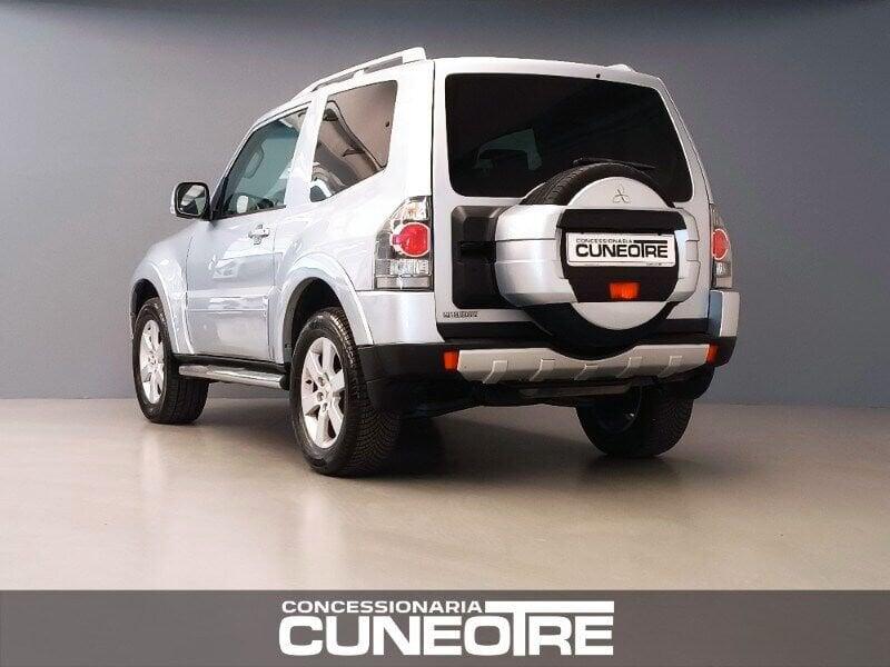 Mitsubishi Pajero Pajero 3.2 DI-D 16V 3p. Intense