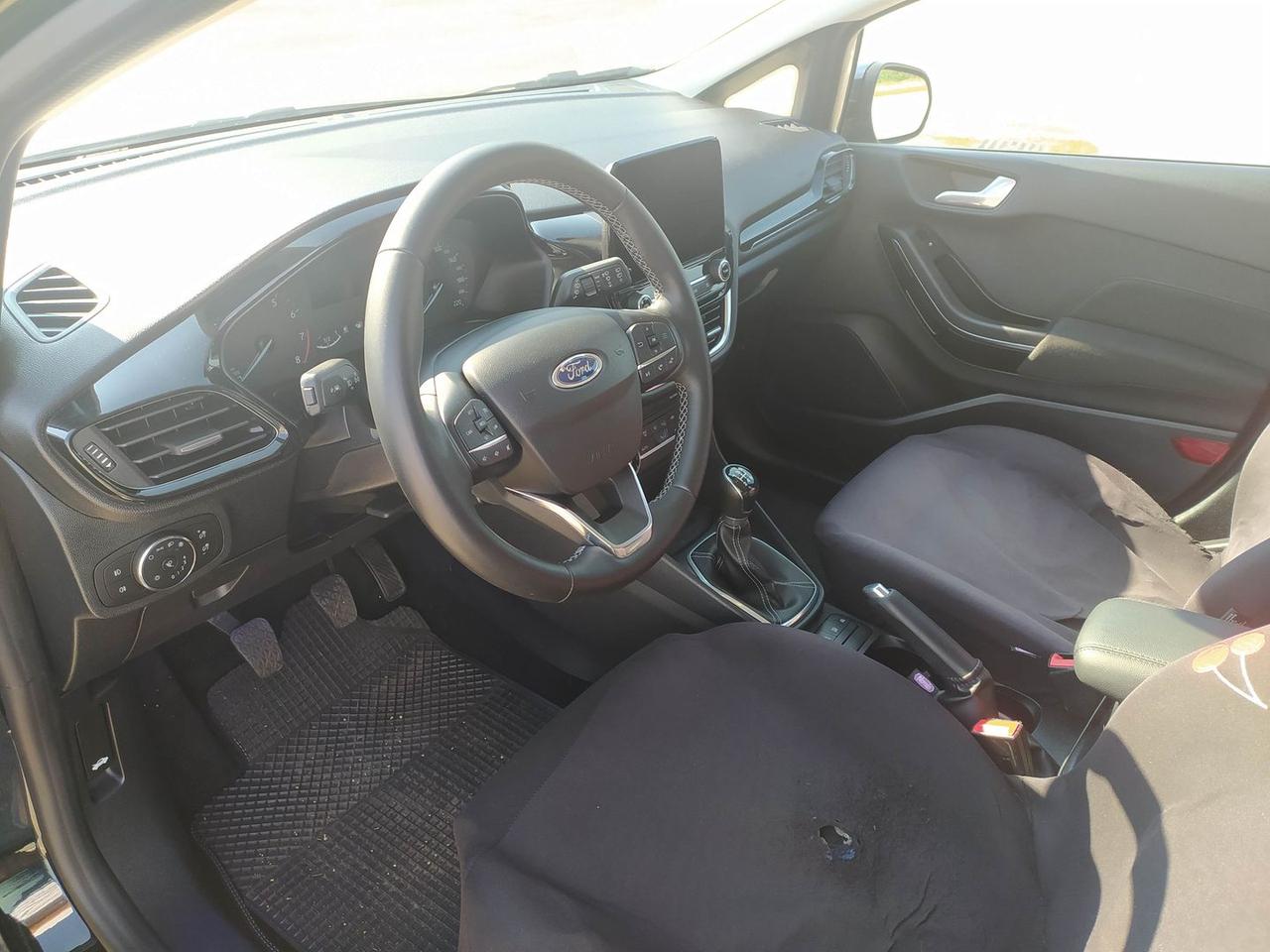 Ford Fiesta Titanium 1.1 75 cv GPL #11526