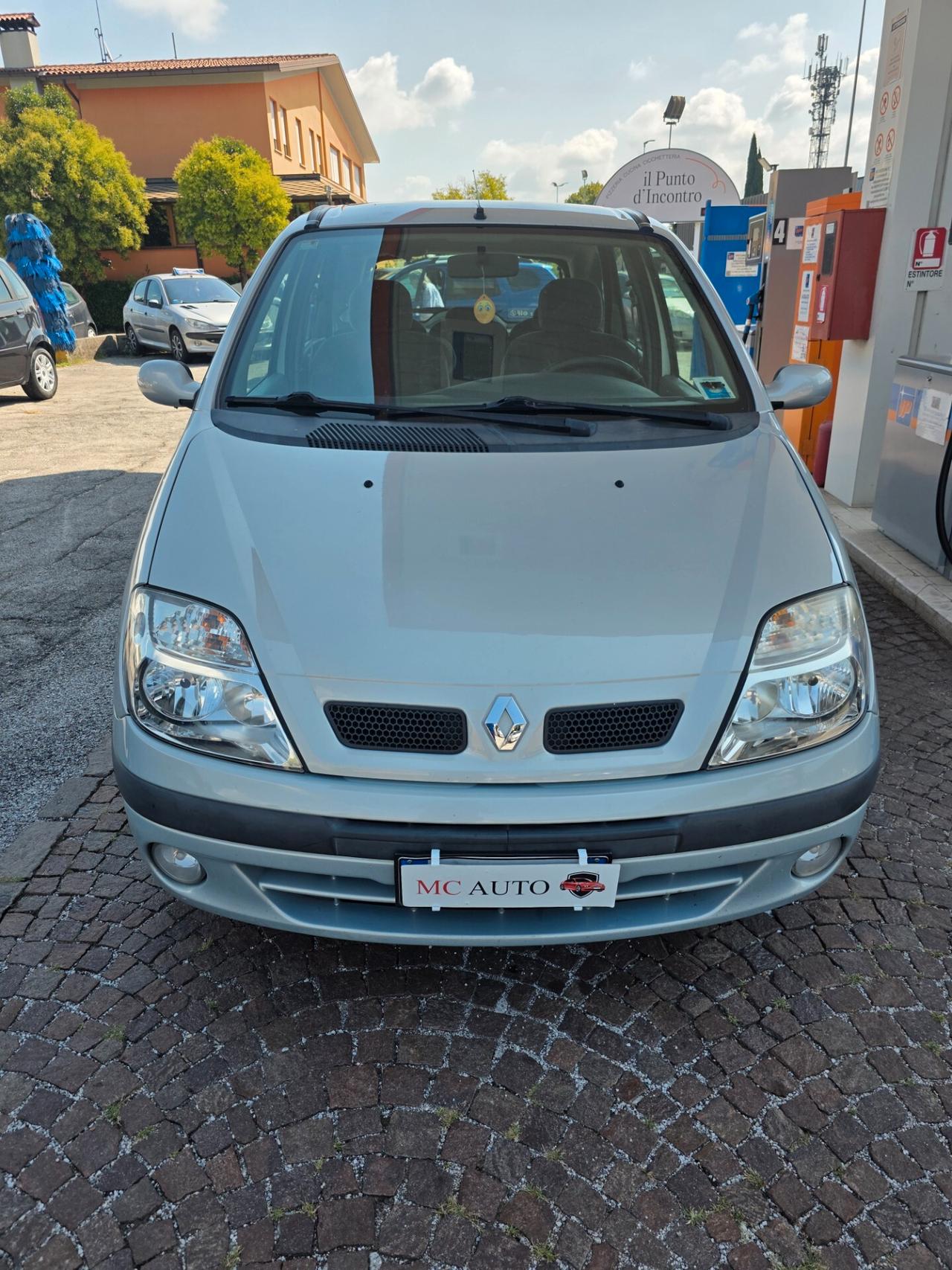 Renault Scenic RXE 1.6 con 132.000km Neopatentati ok