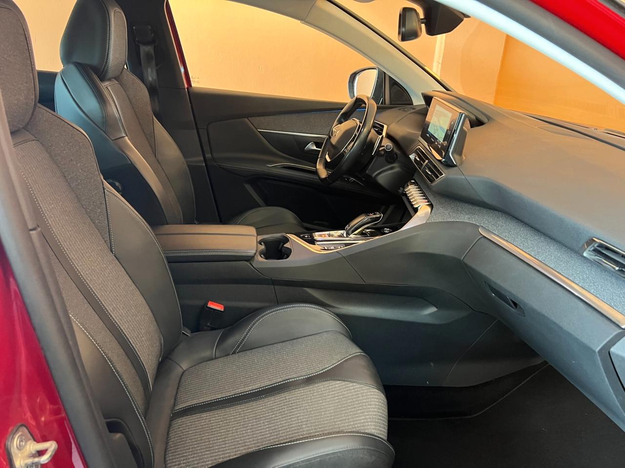 Peugeot 3008 BlueHDi 130 S&S EAT8 Allure Pack