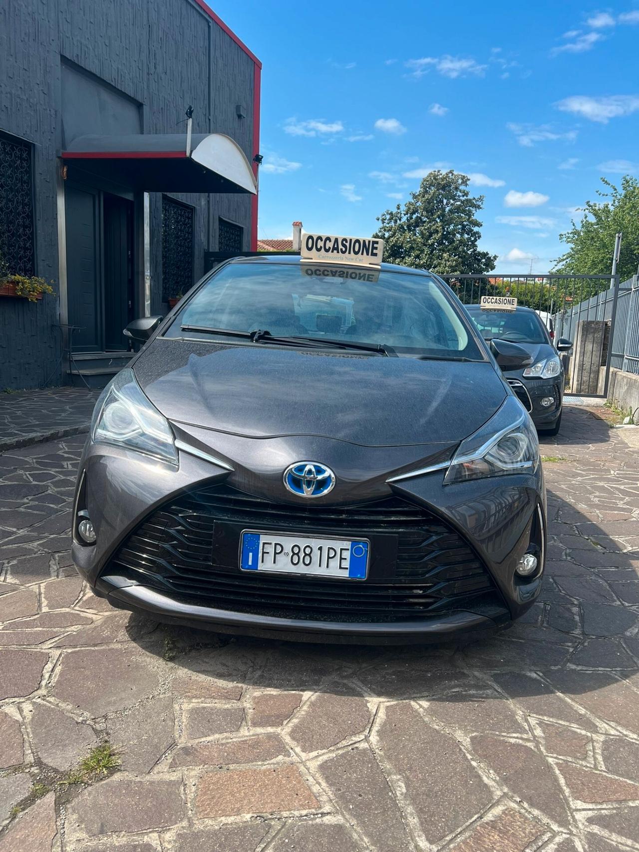 Toyota Yaris 1.5 5 porte Active