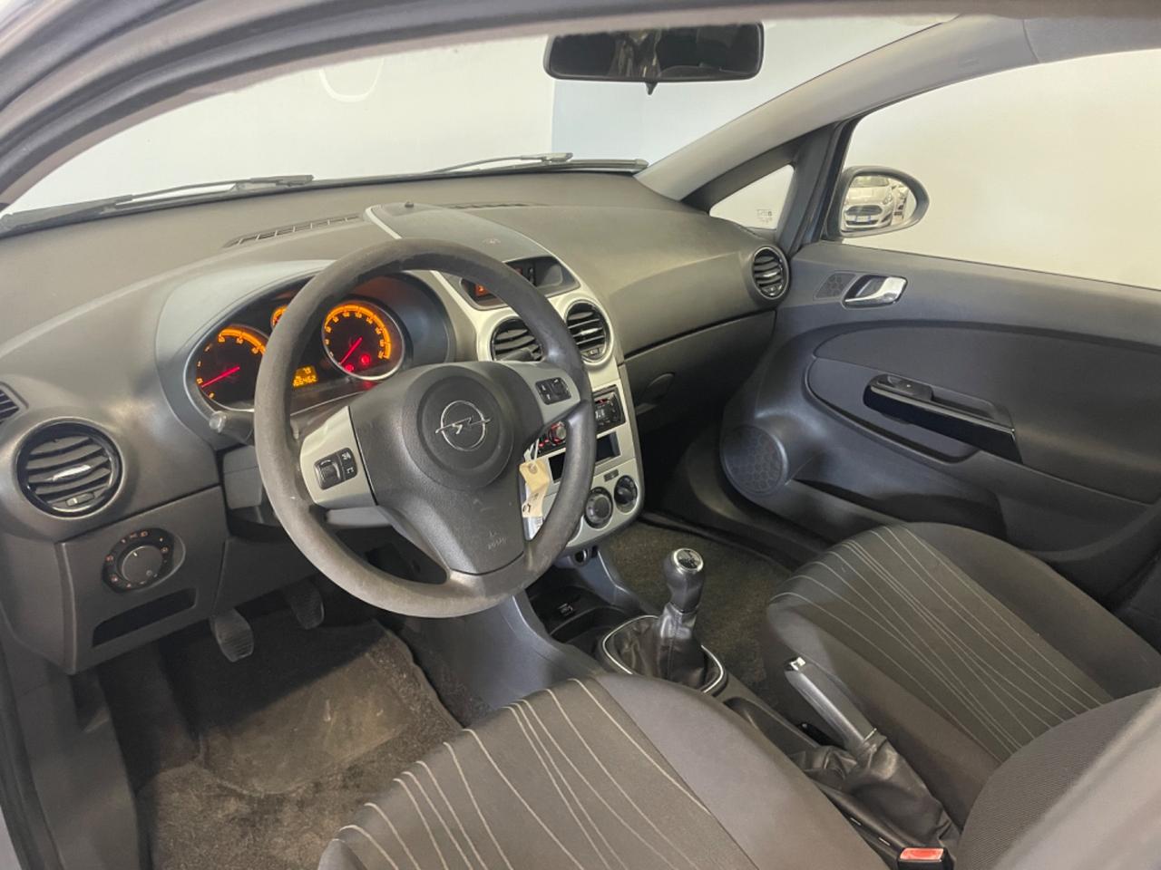 Opel Corsa 1.2 80CV 5 porte GPL-TECH Enjoy