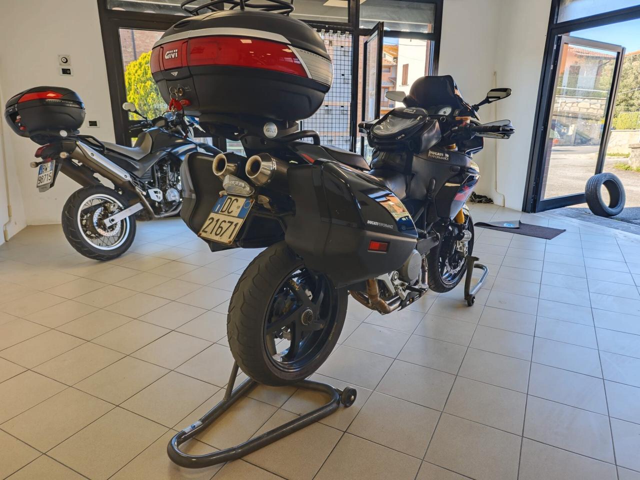 Ducati Multistrada 1100 s
