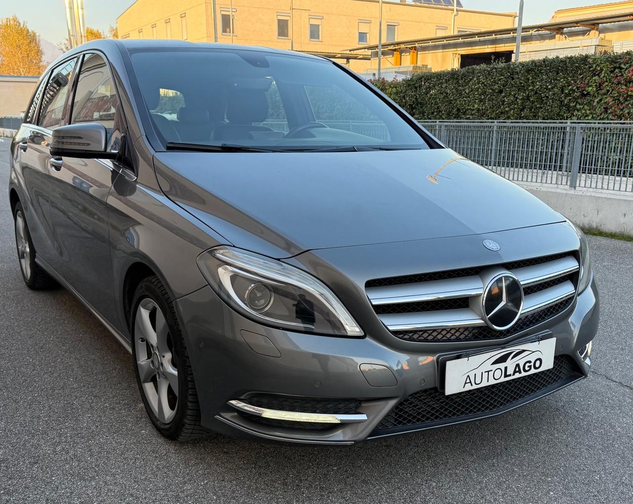 Mercedes-benz B 180 BlueEFFICIENCY Premium