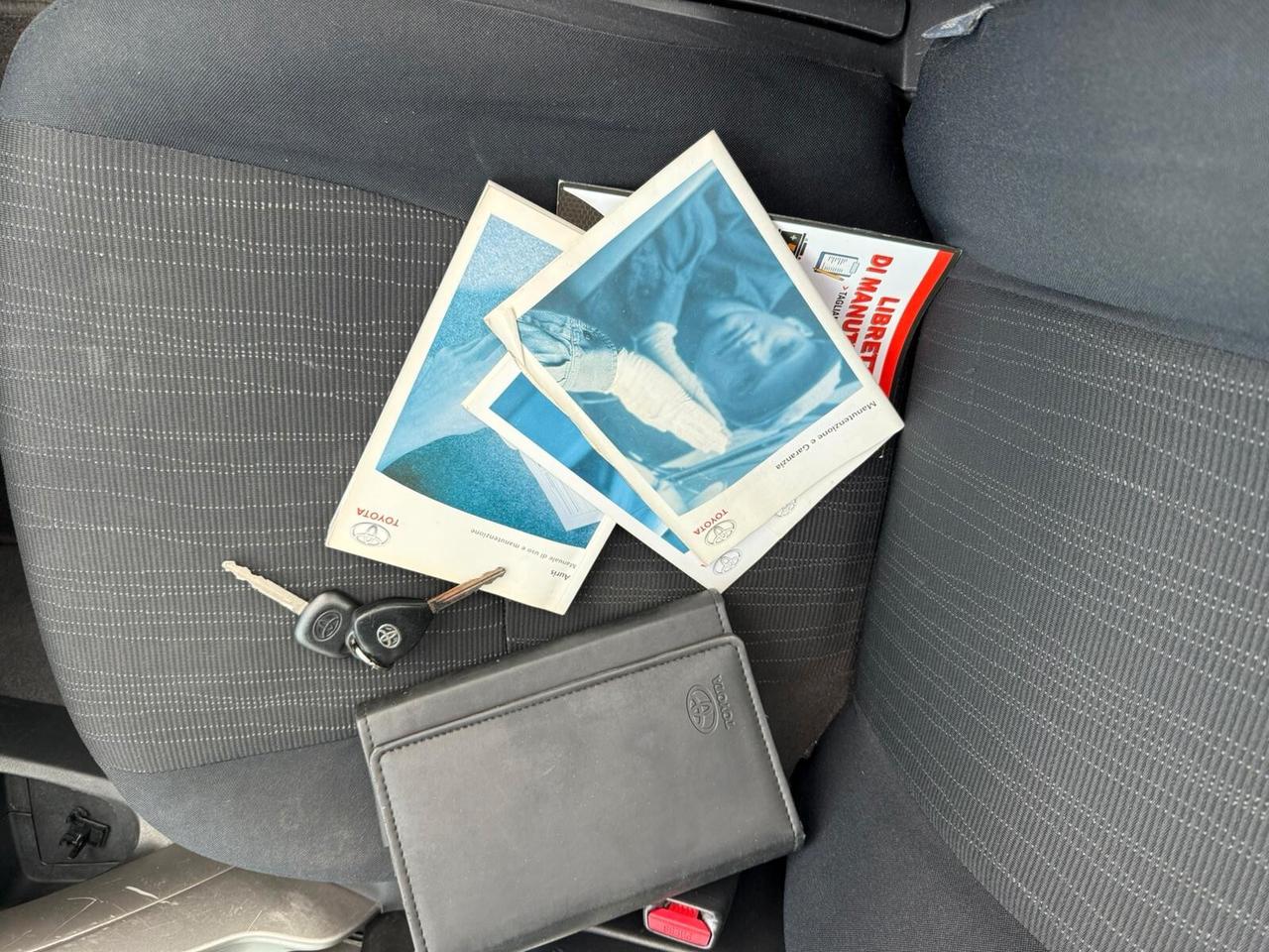 Toyota Auris 1.4 D-4D 5 porte Sol