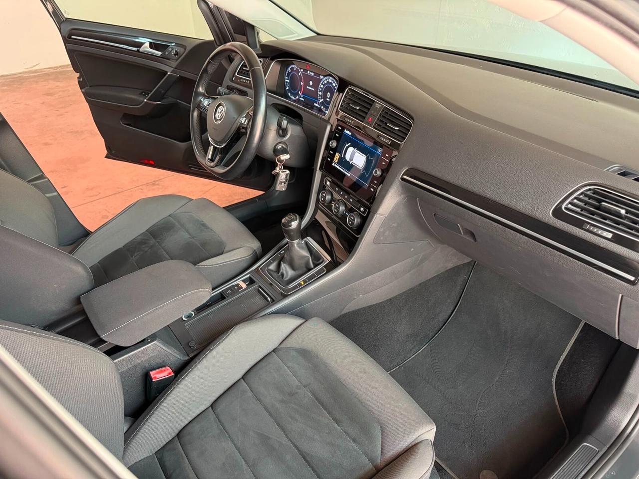 Volkswagen Golf 1.6 TDI 115 CV 5p. Executive BlueMotion Technology