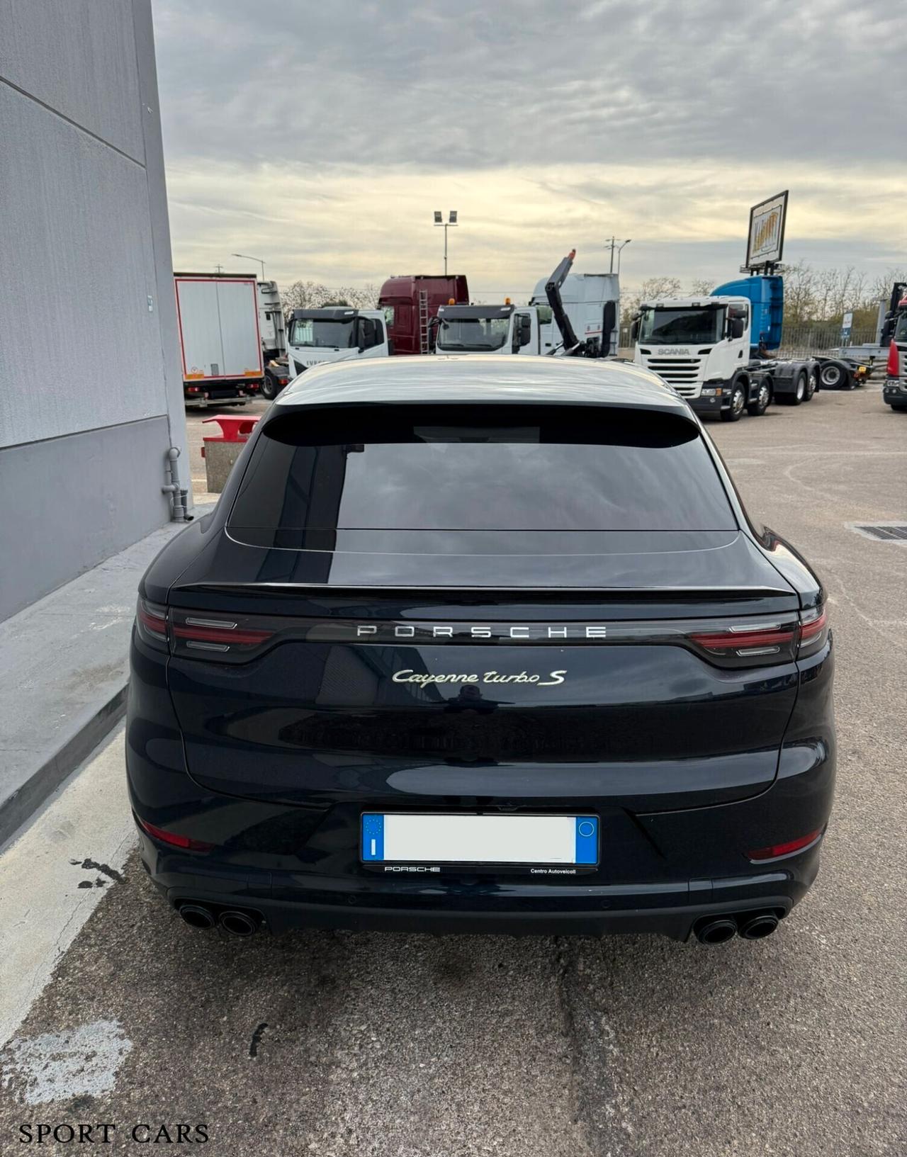 Porsche Cayenne Coupé 4.0 V8 Turbo S E-Hybrid 680 cv,