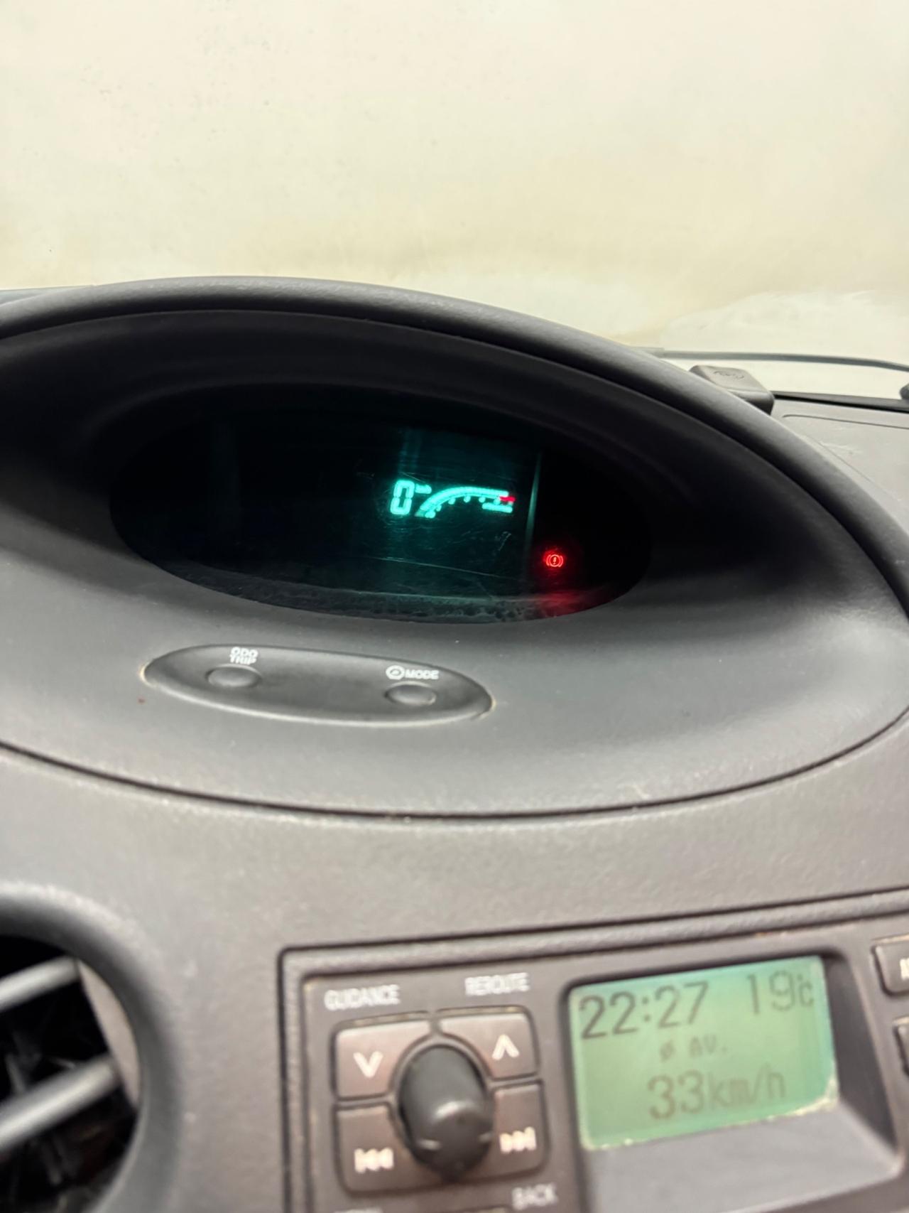 Toyota Yaris 1.0 5 porte Sol