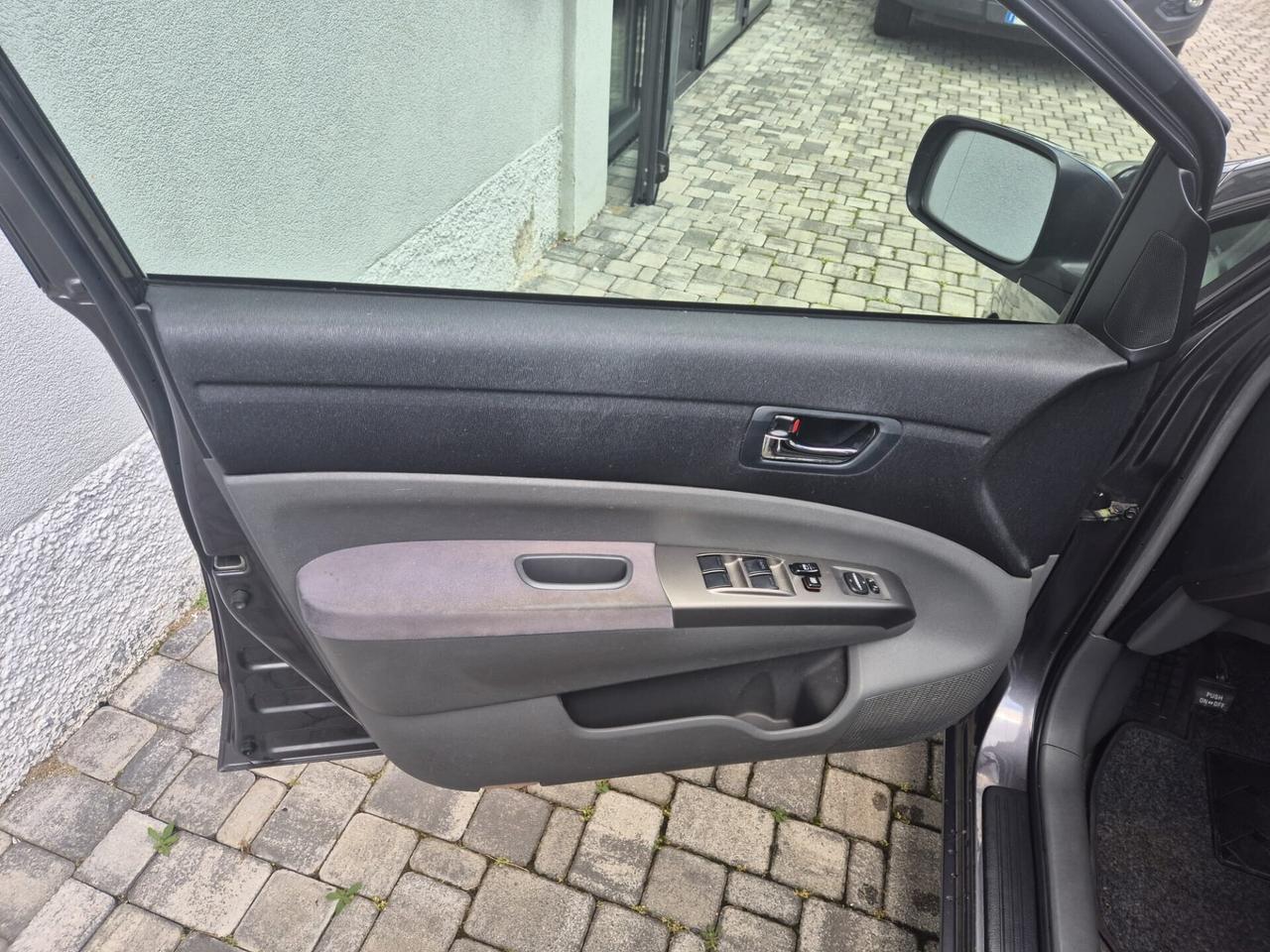 Toyota Prius 1.5i 16V IBRIDA AUTOMATICA 89000KM!!!