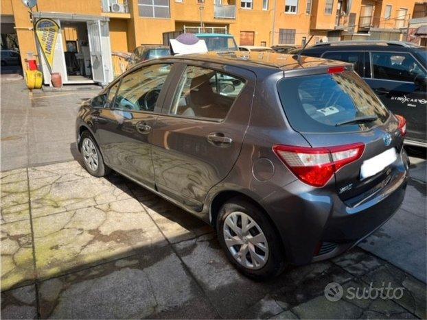 Toyota Yaris 1.5 Hybrid 5 porte Automatico