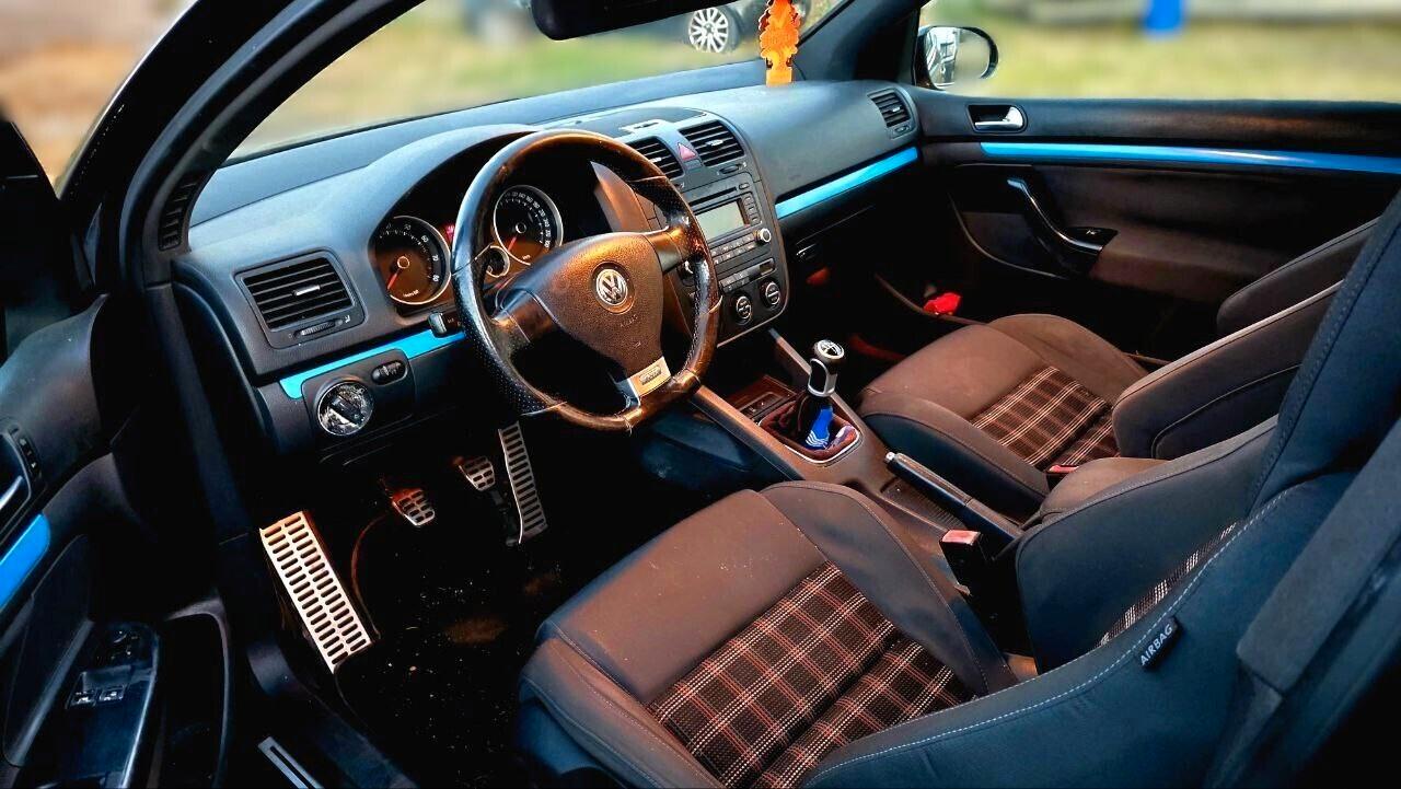 Volkswagen Golf GTI 2.0 ORIGINALE 200cv