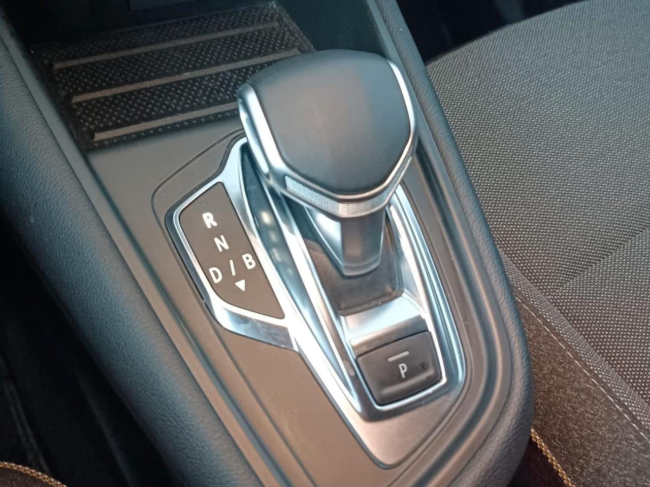 Renault Captur Full Hybrid E-Tech 145 CV Techno