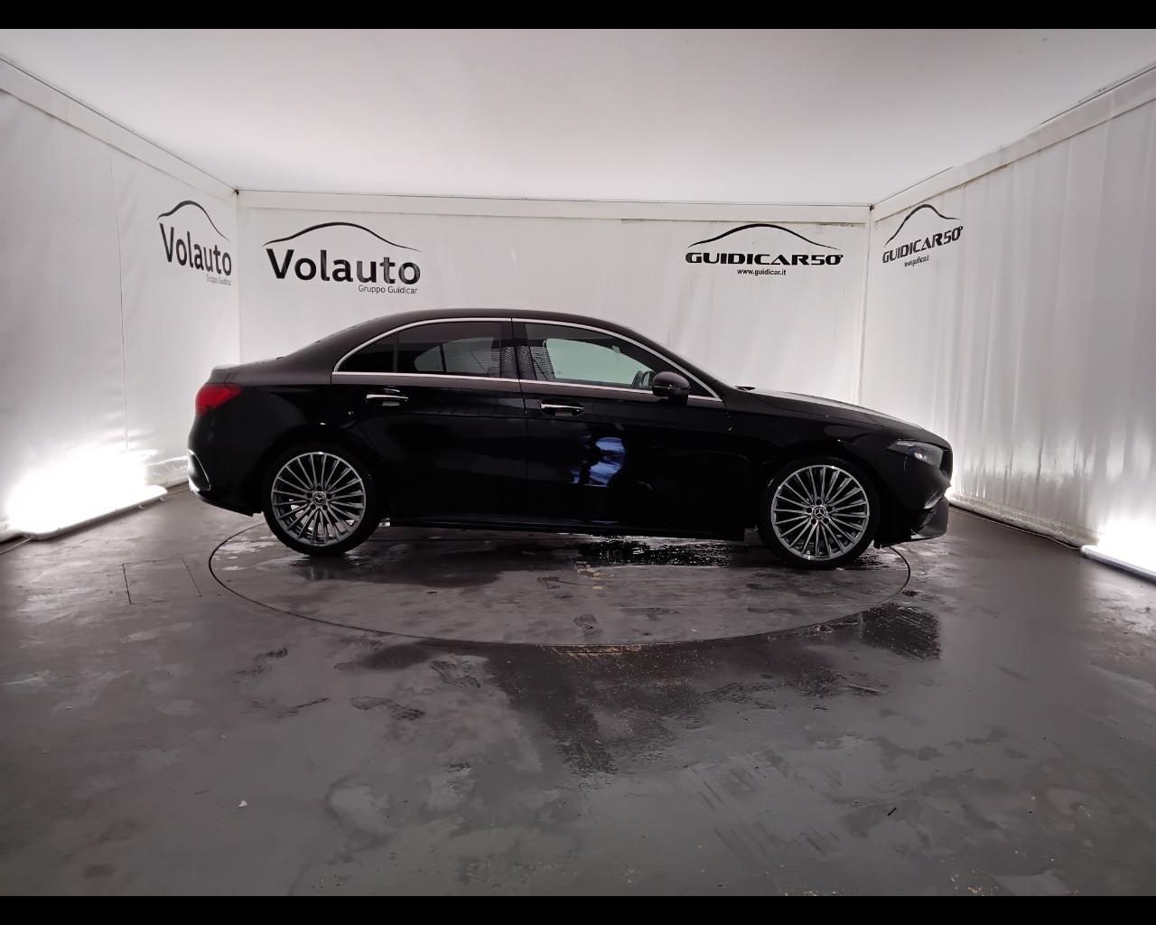 Mercedes-Benz Classe A - V177 2023 - A 180 d AMG Line Advanced Plus auto