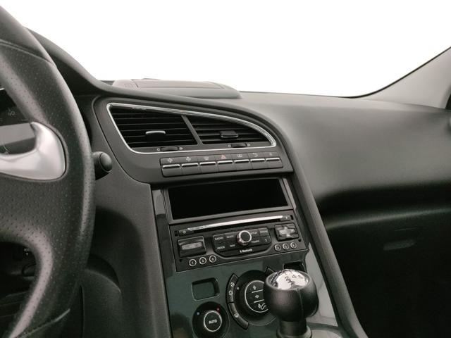 PEUGEOT 5008 1.6 HDi 115CV Business 7 Posti con Tetto