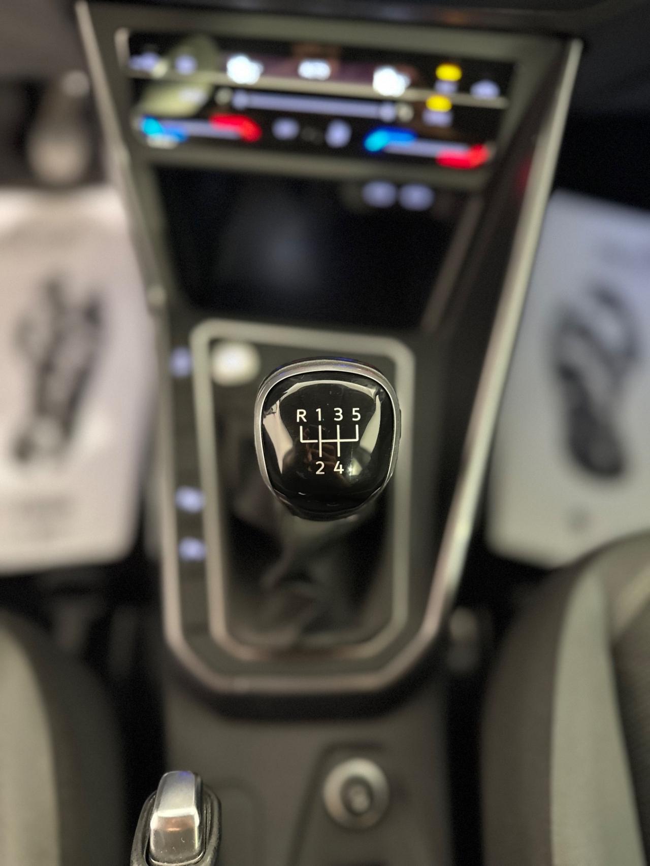 Volkswagen Polo Style, fanali full led IQ LIGHT, APPLECARPLAY & ANDROID AUTO, PARCHRGGIO AUTOMATICO,