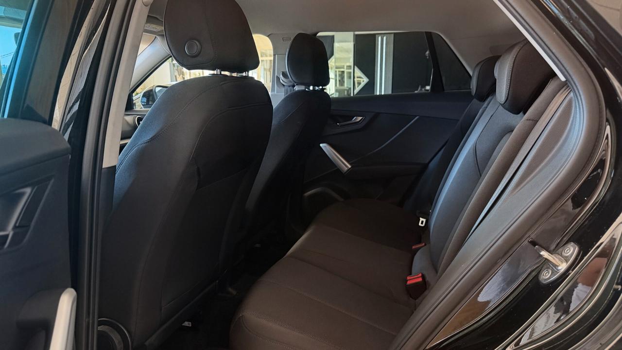 AUDI Q2 30 TFSI BLACK EDITION