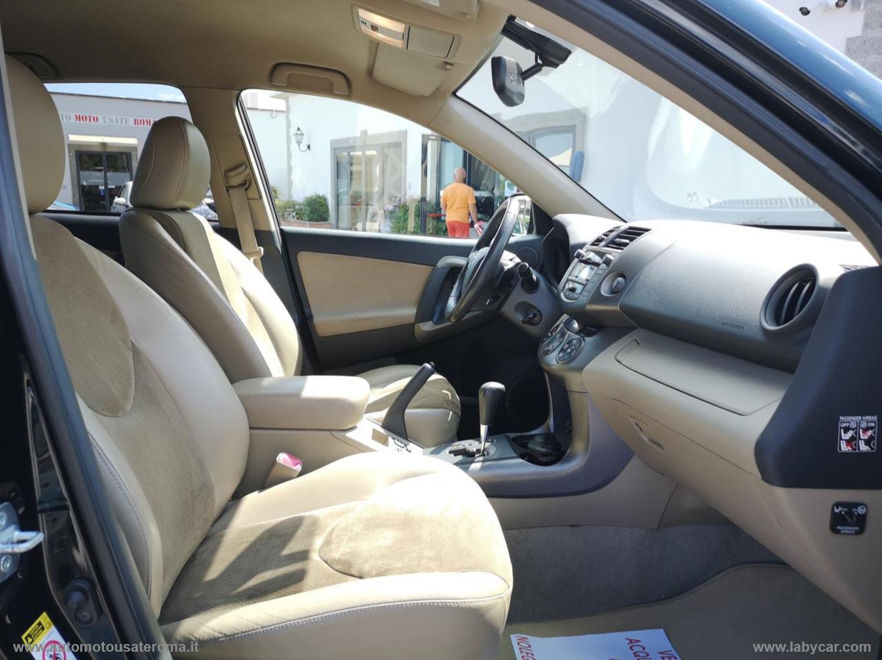 TOYOTA RAV4 Crossover 2.2 D-Cat A/T 150 CV STYLE OFFERTA PROMO WEB