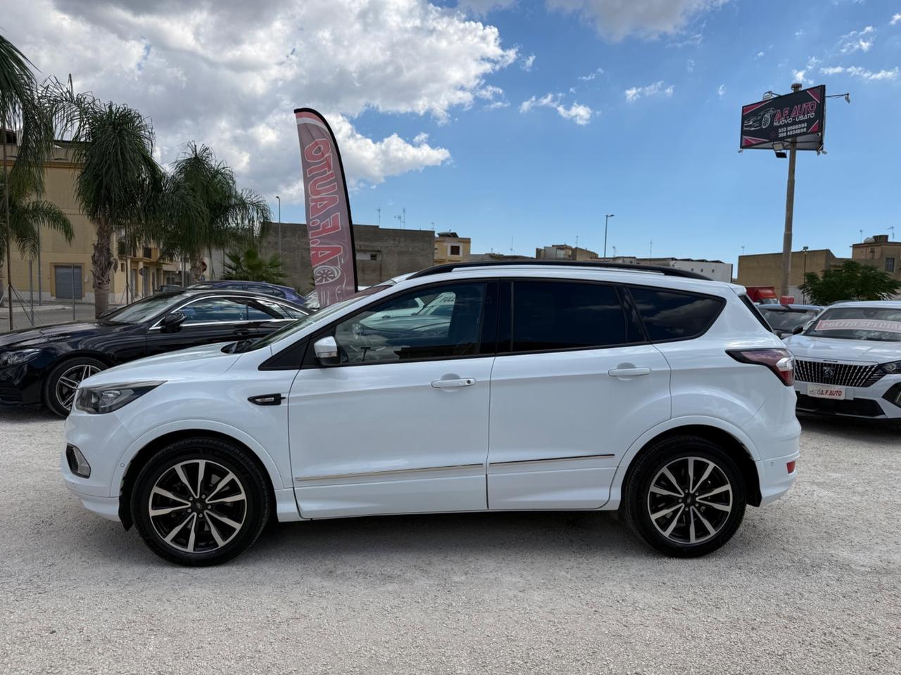 Ford Kuga 2.0 TDCI 150 CV S&S 4WD Titanium